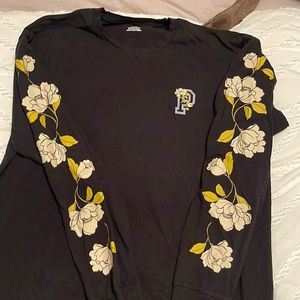 PINK by Victorias Secret long Sleeve T-Shirt - Medium